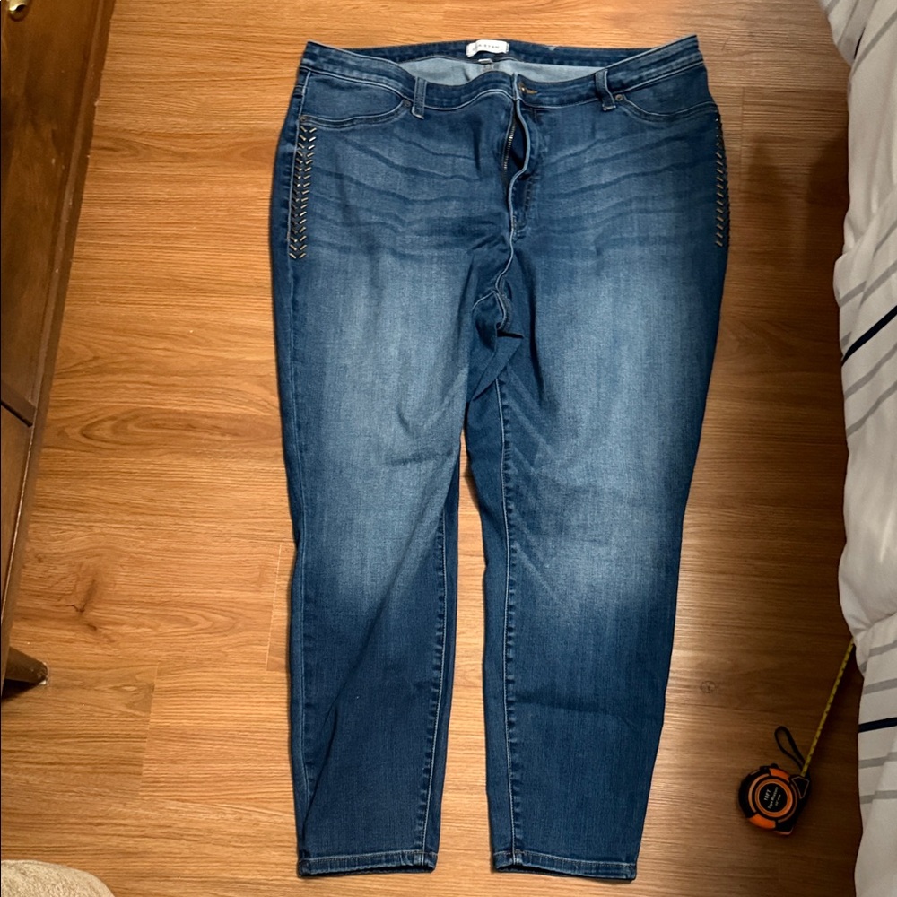 LILA RYAN Indigo Ankle Jeans